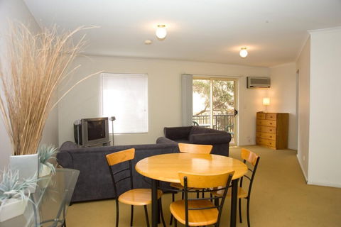 Carrington Gardens Apartments - Northern Rivers Accommodation 6