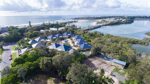Hastings Cove Waterfront Holiday Apartments - Northern Rivers Accommodation 2