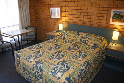 Newell Motor Inn - Narrandera - Northern Rivers Accommodation 5