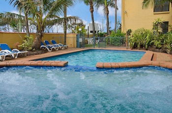 Kalua Holiday Apartments - Northern Rivers Accommodation 0