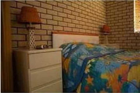 Whitecaps Holiday Apartments - Northern Rivers Accommodation 1