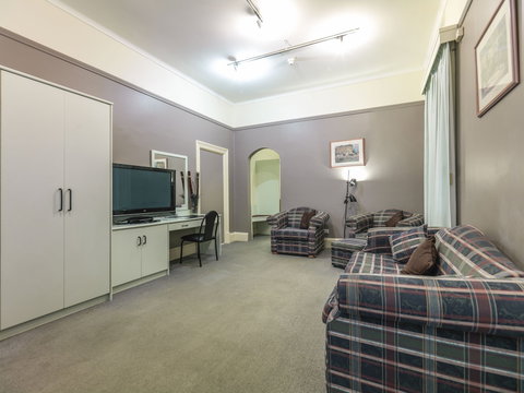 Grand Tasman Hotel - Northern Rivers Accommodation 5