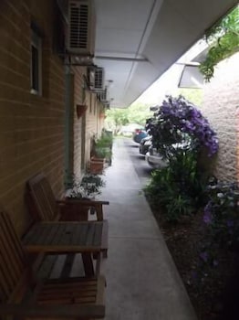 Corlette Palms Motor Inn - Northern Rivers Accommodation 4