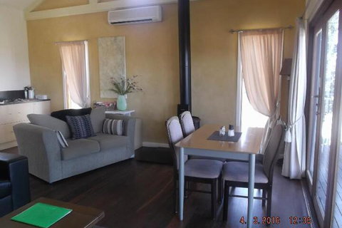 Outlook Hill Pavilion Suites & Spa Cottages - Northern Rivers Accommodation 3