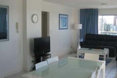 Grosvenor Beachfront Apartments - Northern Rivers Accommodation 4