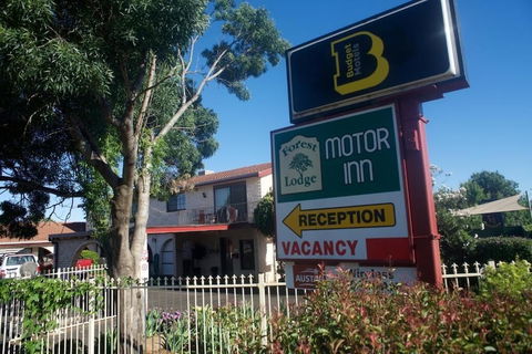 Forest Lodge Motor Inn & Restaurant - Northern Rivers Accommodation 4
