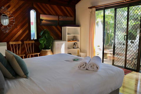 A Beach House At Byron - Northern Rivers Accommodation 7