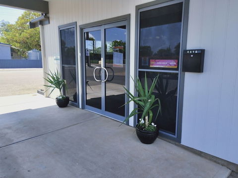 Oval Motel - Northern Rivers Accommodation 0