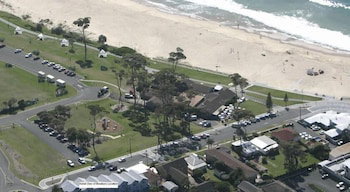 Breakers Apartments Mollymook - Northern Rivers Accommodation 0