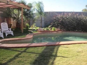 Desert Rose Inn Alice Springs - Northern Rivers Accommodation 1