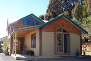 Eastern Reef Cottages - Northern Rivers Accommodation 6