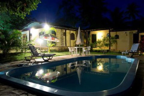 Emaroo Hotel Port Hughes - Northern Rivers Accommodation 2