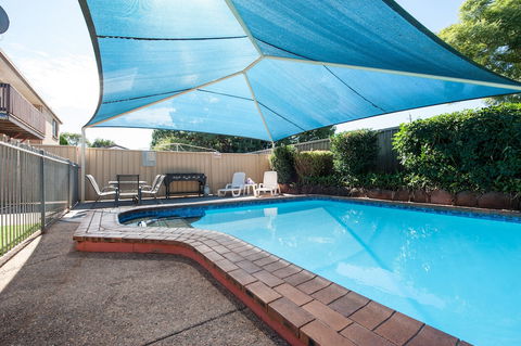 Jacaranda Place Motor Inn - Northern Rivers Accommodation 4