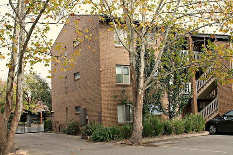 Adelaide Dresscircle Apartments Archer Street - Northern Rivers Accommodation 3