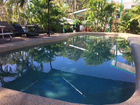 Tropical Palms - Northern Rivers Accommodation 3