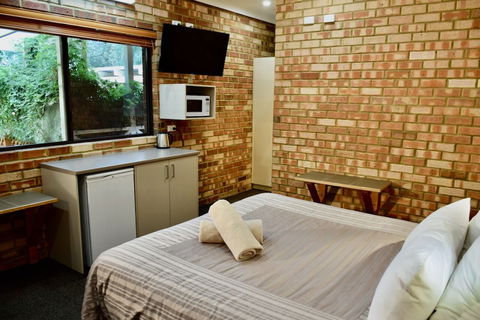 Edge Of The Forest - Northern Rivers Accommodation 4