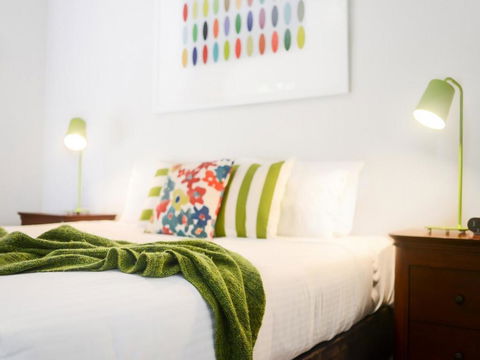 BOUTIQUE STAYS Sandyside Sandringham Villa Units - Northern Rivers Accommodation 2