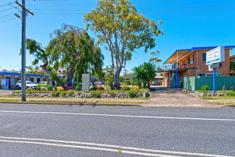 Haven Waters Motel & Apartments - Northern Rivers Accommodation 1