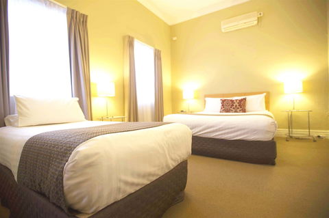 Globe Apartments - Northern Rivers Accommodation 6