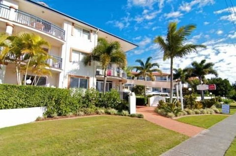 Blue Water Bay Luxury Villas - Northern Rivers Accommodation 2