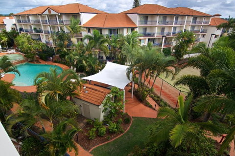 Blue Water Bay Luxury Villas - Northern Rivers Accommodation 3