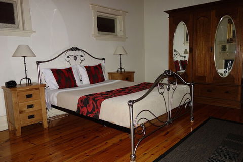 Glenelg Gateway Apartments - Northern Rivers Accommodation 6