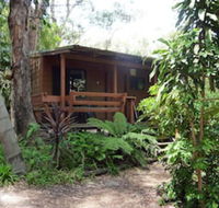 Samurai Beach Bungalows Port Stephens YHA - Northern Rivers Accommodation
