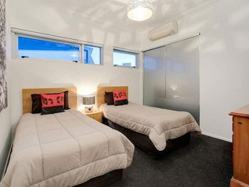 Story Apartments - Kangaroo Point - Northern Rivers Accommodation 4
