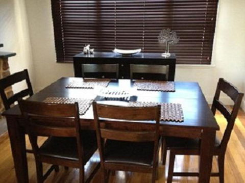 Ploughmans On Wallis Horsham - Northern Rivers Accommodation 4