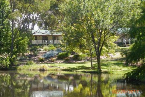 Granite Gardens Cottages & Lake Retreat - Northern Rivers Accommodation 4