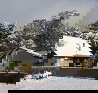 Derwent Bridge Chalets  Studios - Northern Rivers Accommodation