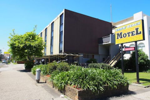 City Beach Motel - Northern Rivers Accommodation 0