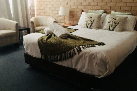 Golden Chain Aalana Motor Inn - Northern Rivers Accommodation 3