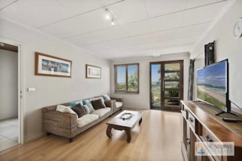 McAuleys Beach House - Northern Rivers Accommodation 0