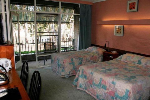 Riverview Motel Deniliquin - Northern Rivers Accommodation 4