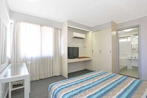 Reef Resort Motel - Northern Rivers Accommodation 6