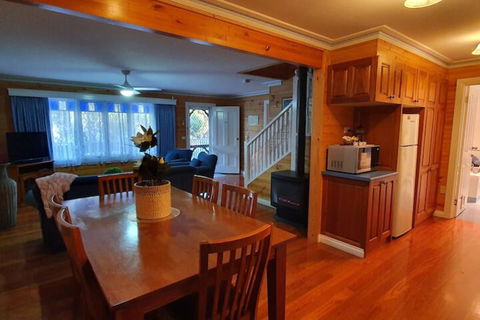 Sails Elegant Spacious Beach Villa - Northern Rivers Accommodation 3