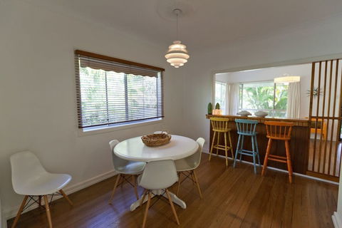 Ron's Beach House - Northern Rivers Accommodation 2