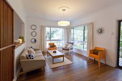 Ron's Beach House - Northern Rivers Accommodation 5