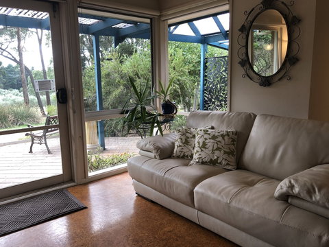 Countryside Connections Spa Cottage - Northern Rivers Accommodation 2