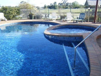 Paradise Lakes Motel - Northern Rivers Accommodation 1
