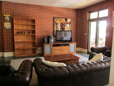 Holiday On Mostyn - Northern Rivers Accommodation 6