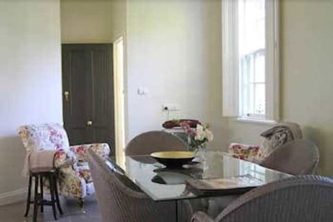 Camellia Cottage Bed & Breakfast - Northern Rivers Accommodation 3