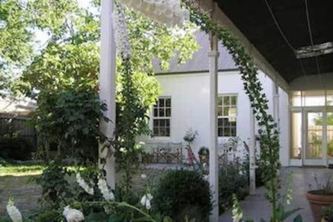 Camellia Cottage Bed & Breakfast - Northern Rivers Accommodation 5