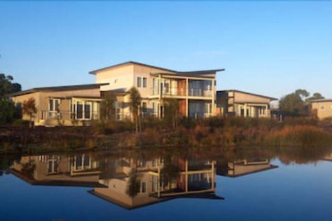 Broadbeach Inverloch Resort - Northern Rivers Accommodation 0