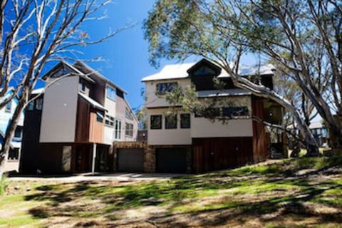 Blue Ice - Northern Rivers Accommodation 0