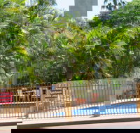 Emerald Gardens Motel  Apartments - Northern Rivers Accommodation
