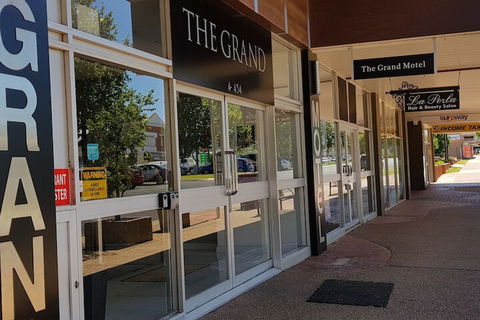 The Grand Motel - Northern Rivers Accommodation 1