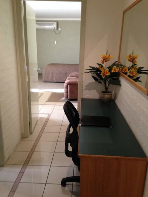 Francis Phillip Motor Inn - Northern Rivers Accommodation 6
