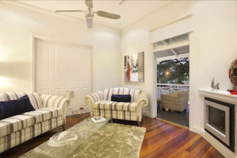 Lambert House - Northern Rivers Accommodation 4